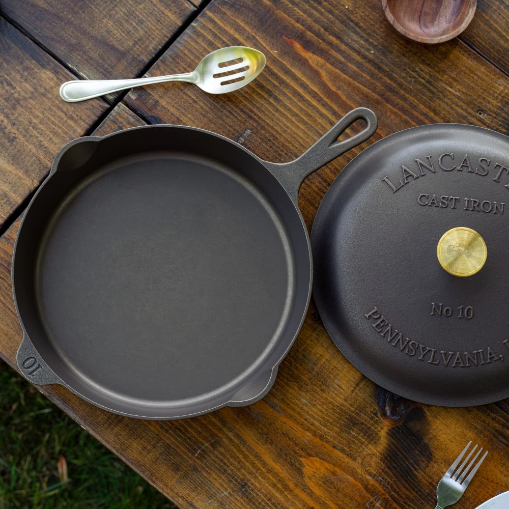 Lancaster No. 10 Cast Iron Lid